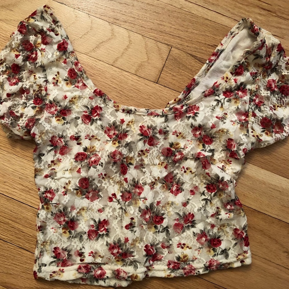 Floral Lace Crop Top